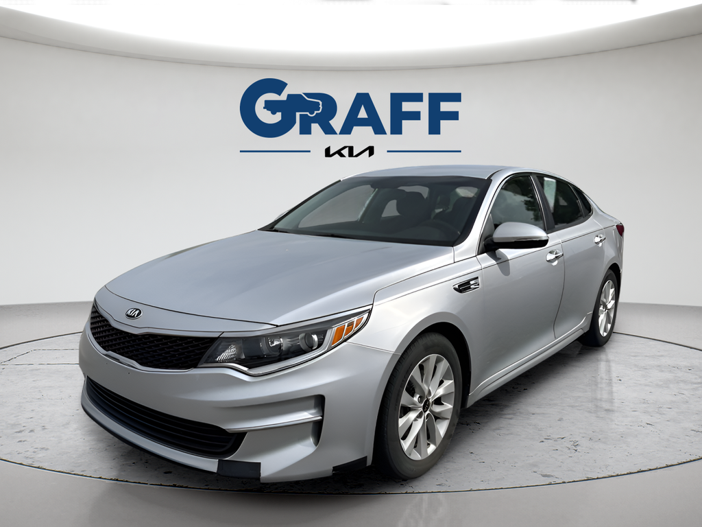 Sparkling Silver 2018 Kia Optima LX Sedan Front-Wheel Drive 6-Speed Automatic