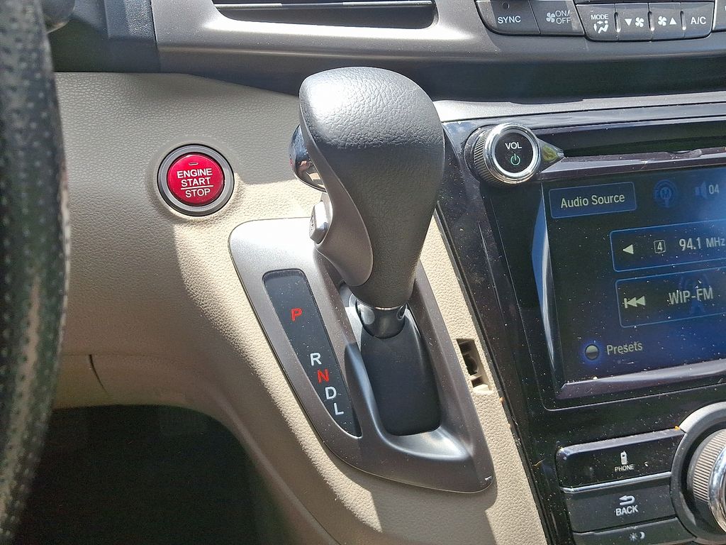 2016 Honda Odyssey EX 17