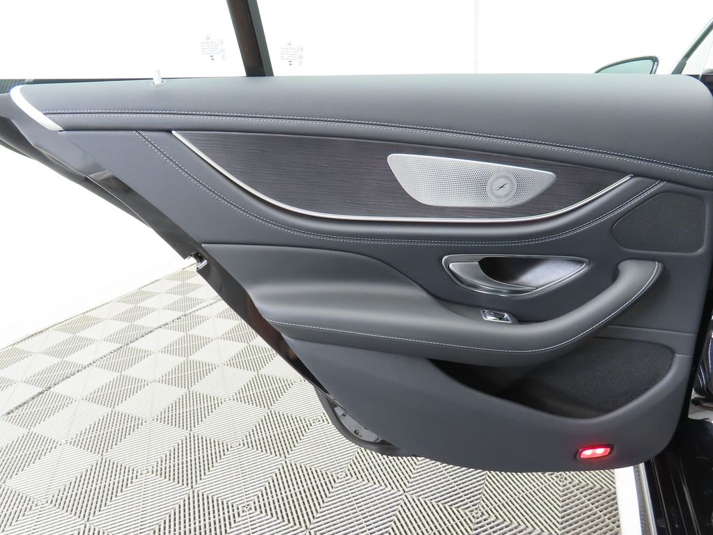 Thumbnail: 2026 Mercedes-Benz AMG GT - 26