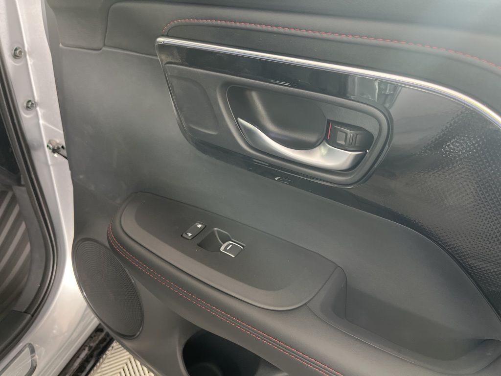 Thumbnail: 2026 Acura ADX - 9