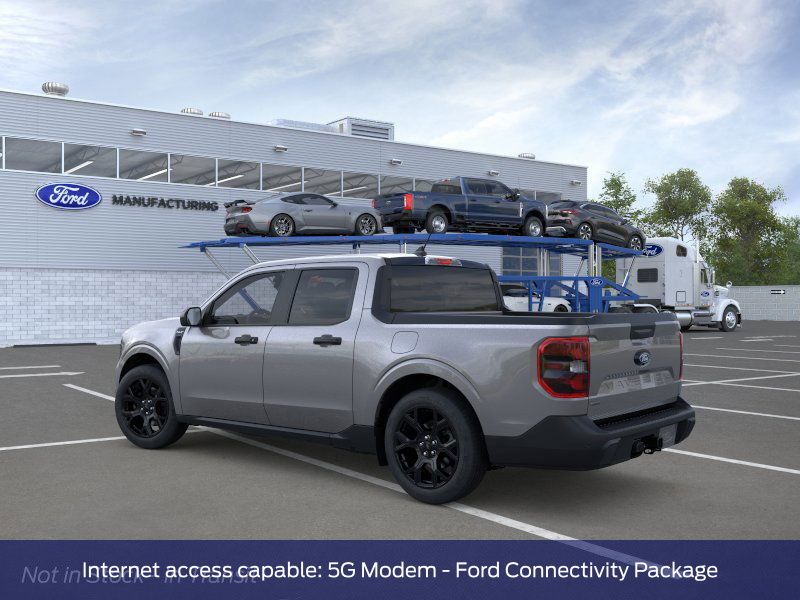 View vehicle photo 4