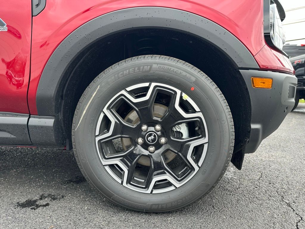 2026 Ford Bronco Sport Outer Banks - 9