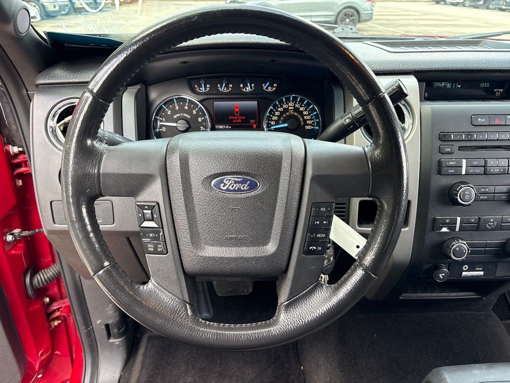 Used 2012 Red Ford XLT image 18