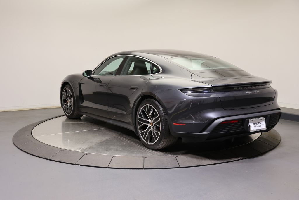 Thumbnail: 2021 Porsche Taycan - 3