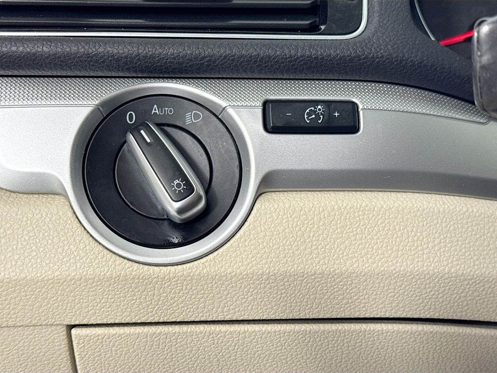 Used Car 2017 Volkswagen Passat  1.8t S For Sale Under $10,000 In Austin, Texas