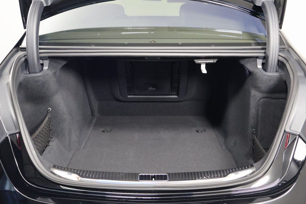 Thumbnail: 2026 Mercedes-Benz S-Class - 8