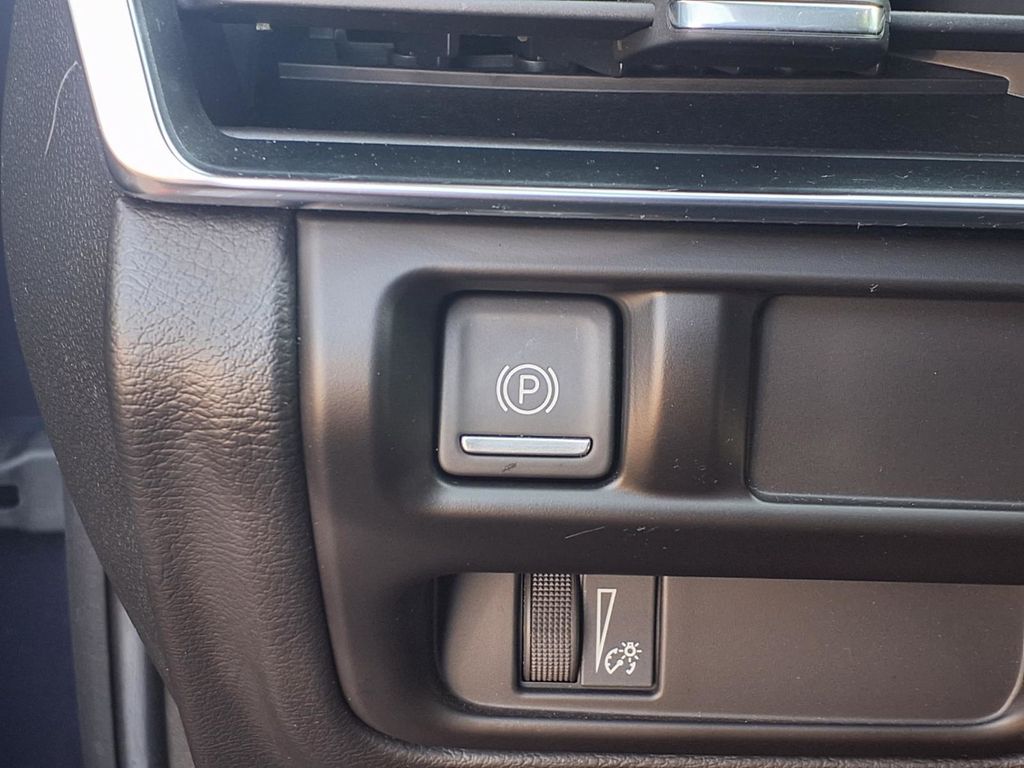 car-gallery-11