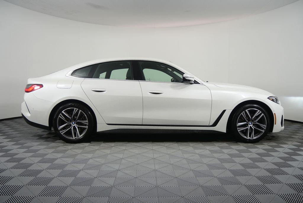 Thumbnail: 2025 BMW 4 Series - 2