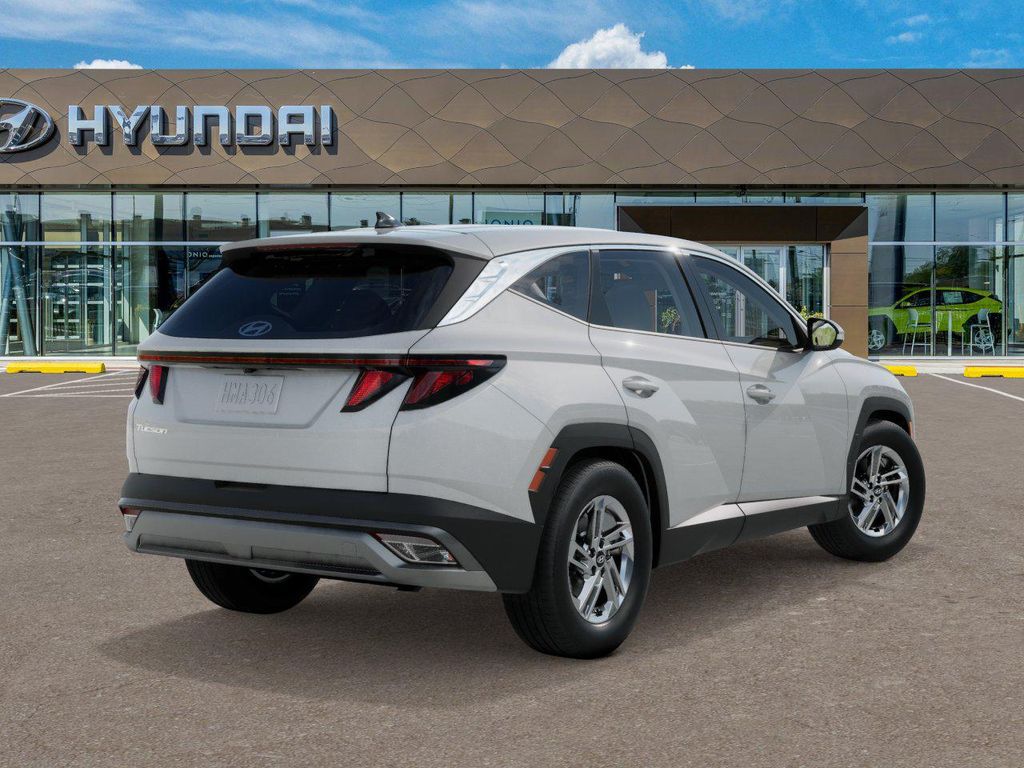 Thumbnail: 2025 Hyundai Tucson - 4