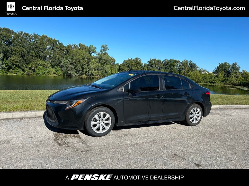 Thumbnail: 2022 Toyota Corolla - 1