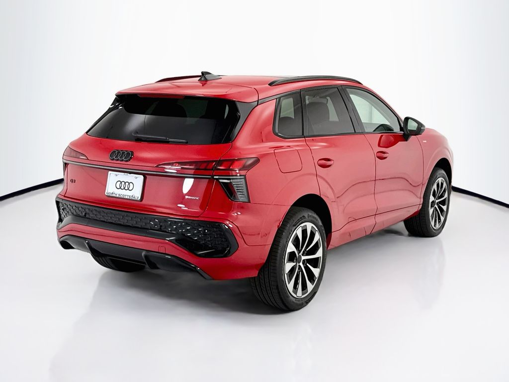 Thumbnail: 2026 Audi Q3 - 5