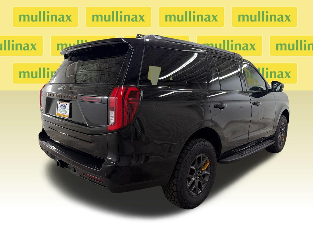 New 2026 Black Ford Tremor image 3
