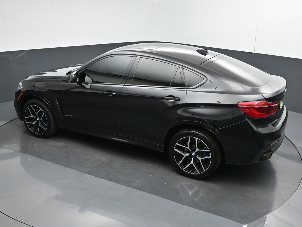 2018 BMW X6 xDrive50i