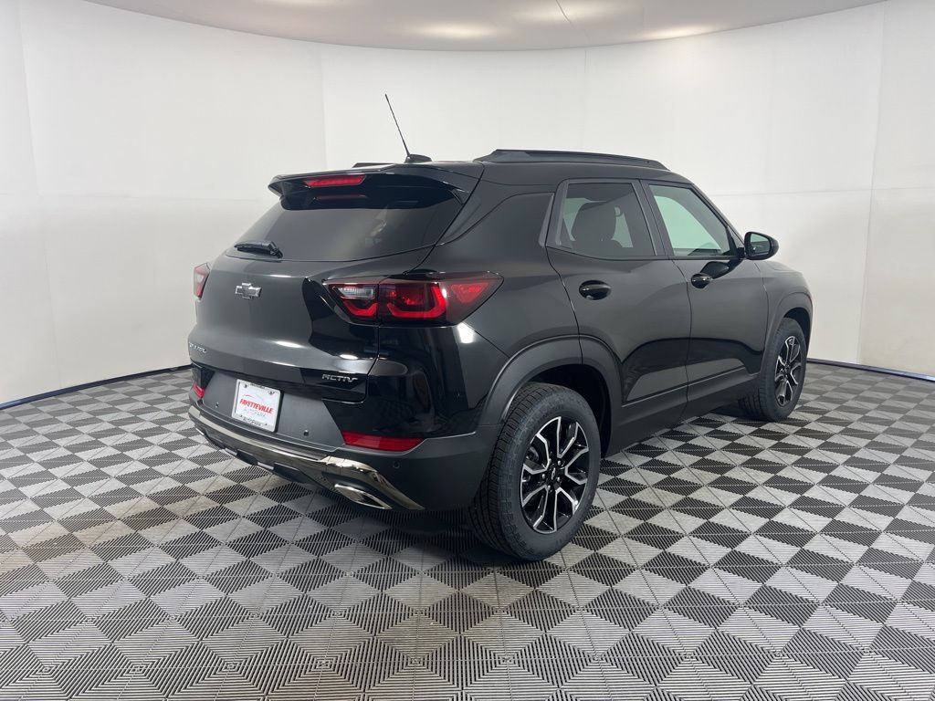 Thumbnail: 2026 Chevrolet TrailBlazer - 5