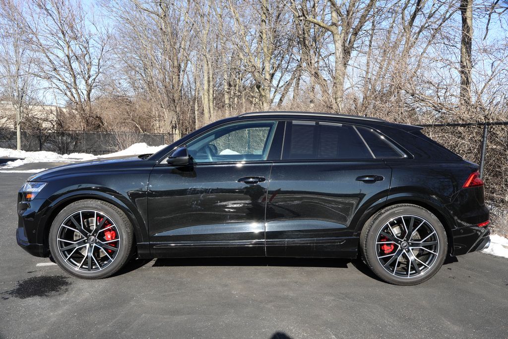 2023 Audi SQ8 Premium Plus 4