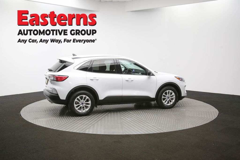 Used 2022 White Ford SE image 42