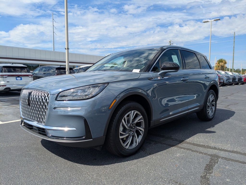 2025 Lincoln Corsair Premiere