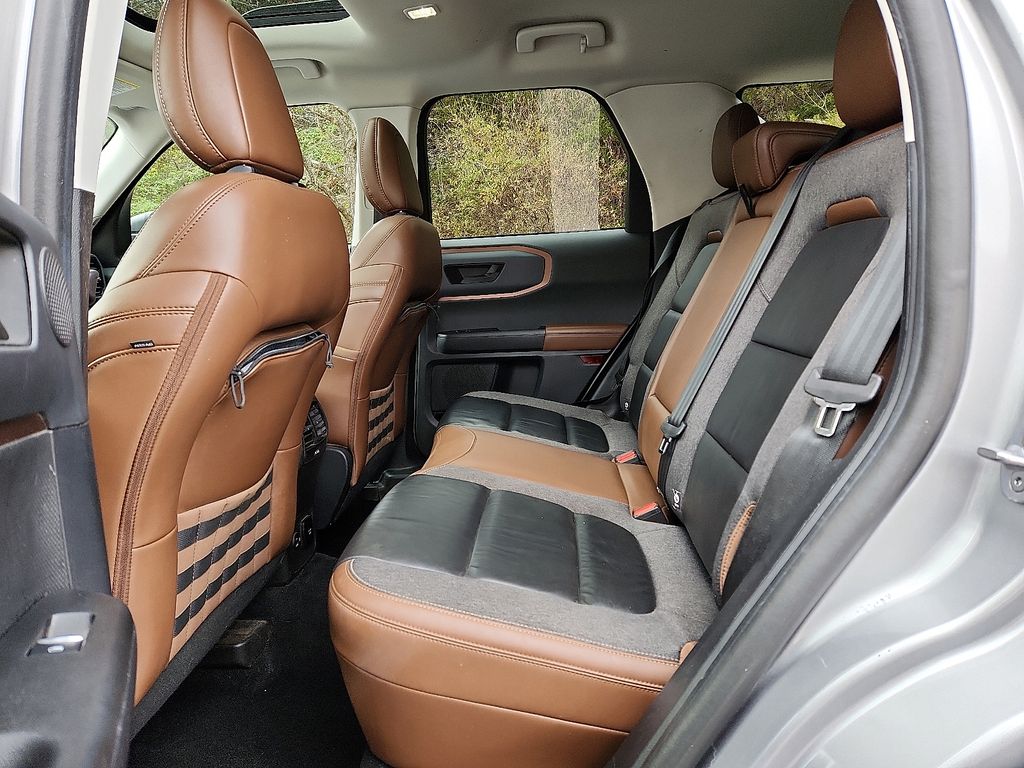 Thumbnail: 2022 Ford Bronco Sport - 10