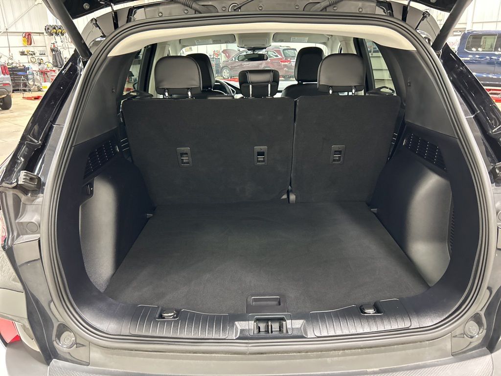 used 2022 Ford Escape car, priced at $22,456