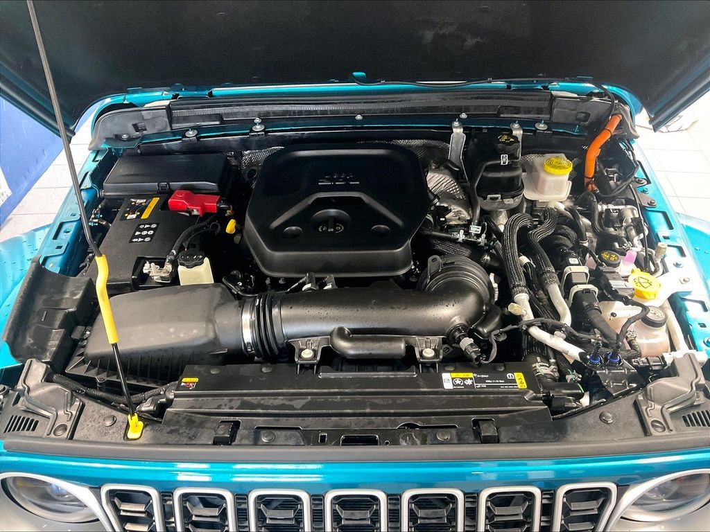 2024 Jeep Wrangler — photo 30