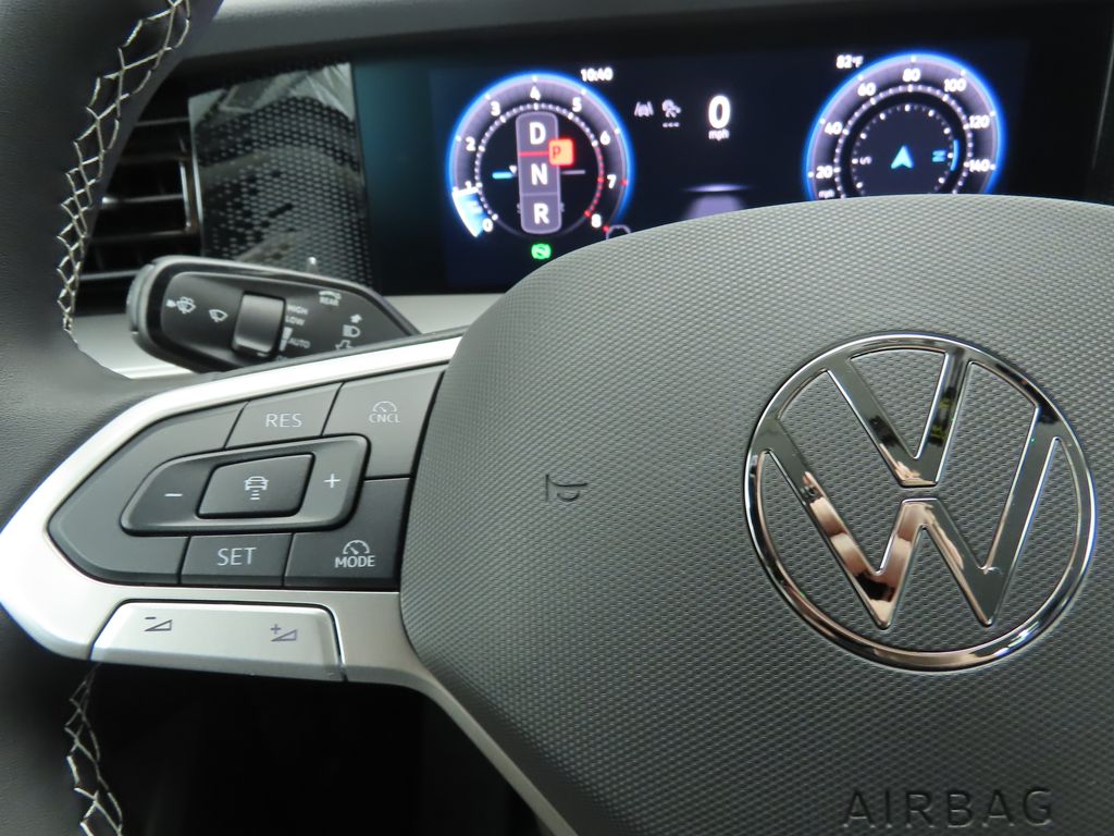 Thumbnail: 2025 Volkswagen Tiguan - 12