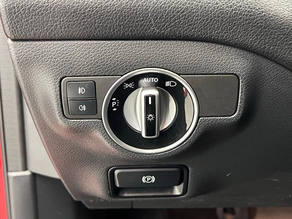 Thumbnail: 2019 Mercedes-Benz GLA - 20