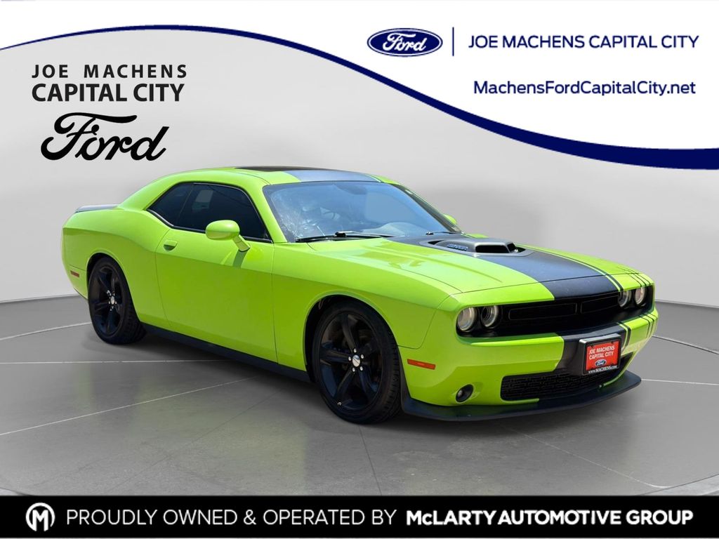Green (Sublime Pearl Coat) 2015 Dodge Challenger Coupe Rear-Wheel Drive 6-Speed Manual