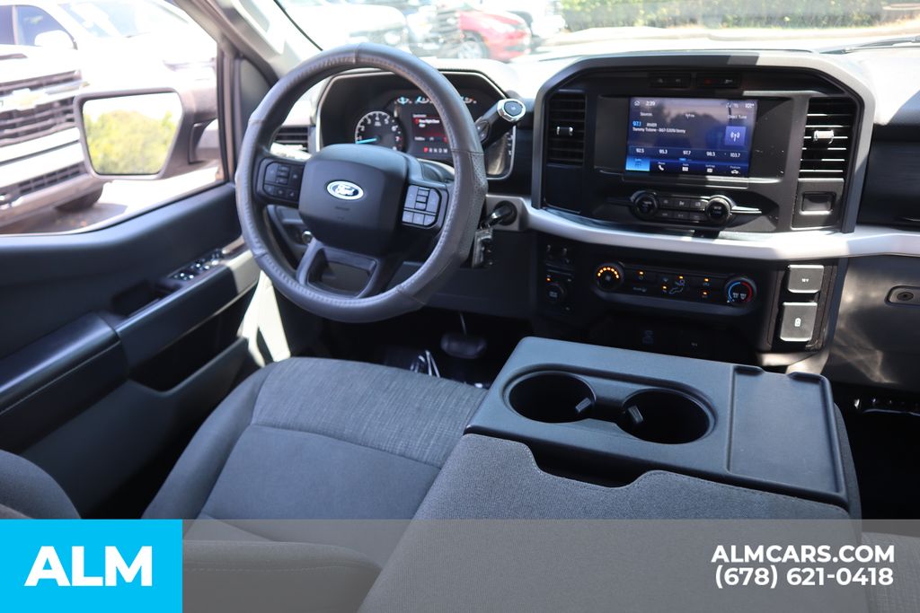 Used 2021 Silver Ford XLT image 23