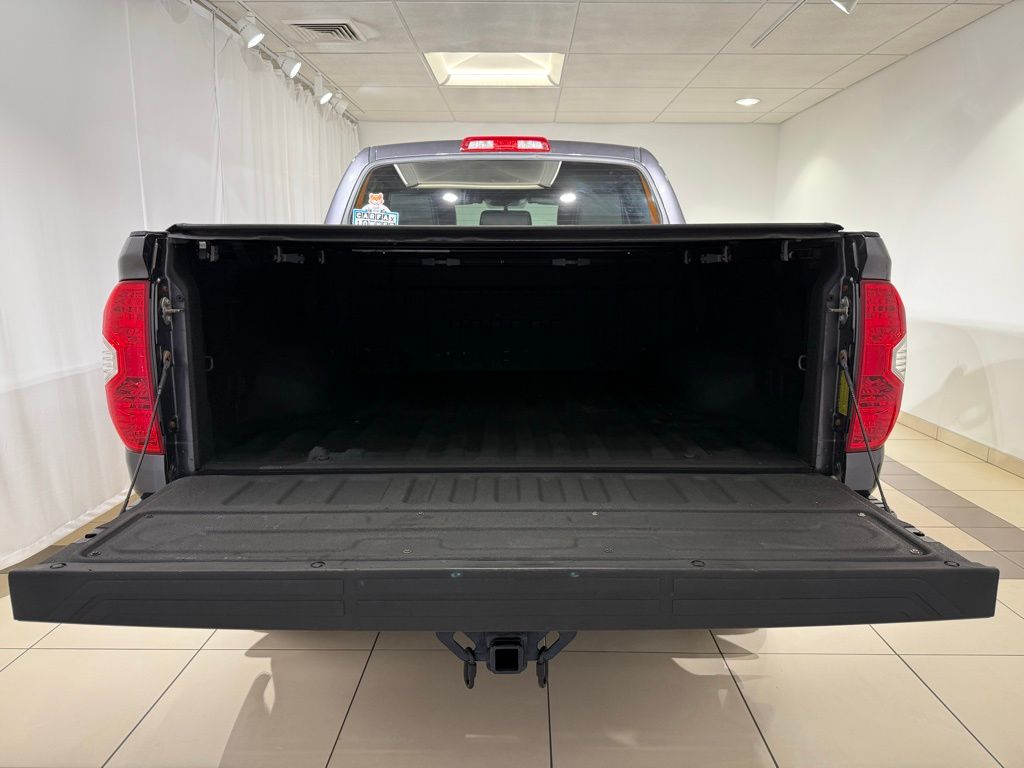 Thumbnail: 2016 Toyota Tundra - 11