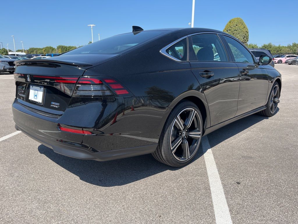 Thumbnail: 2025 Honda Accord - 3