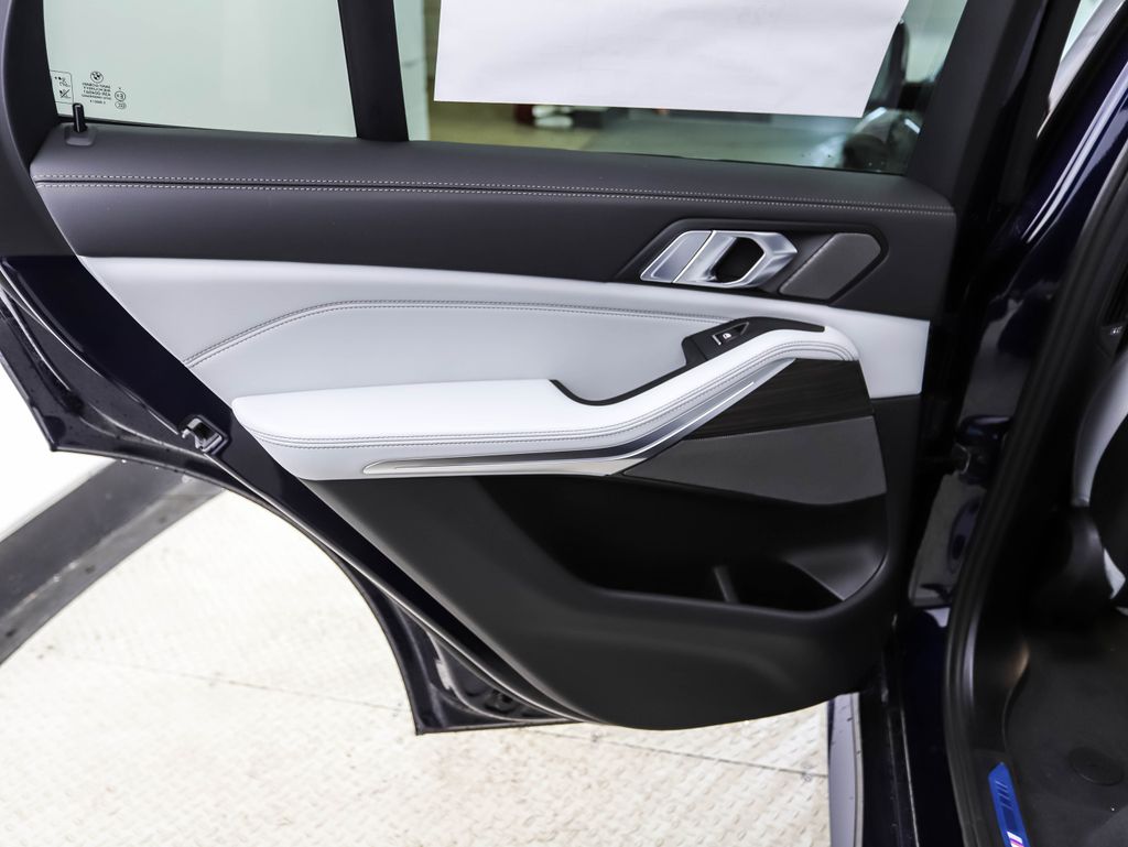 Thumbnail: 2026 BMW X5 - 19