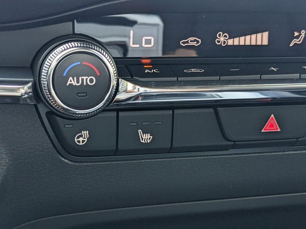2025 Mazda Mazda3 2.5 Turbo Premium Plus Package photo
