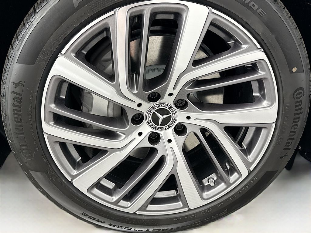 Thumbnail: 2026 Mercedes-Benz E-Class - 31