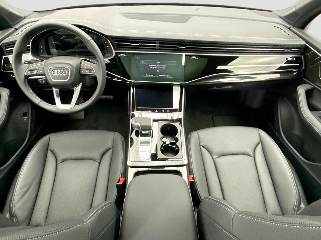 Thumbnail: 2026 Audi Q7 - 14