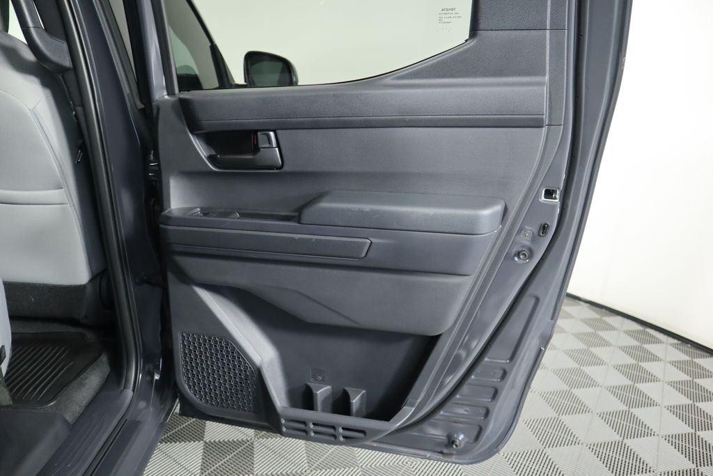 2024 Toyota Tacoma SR5 27