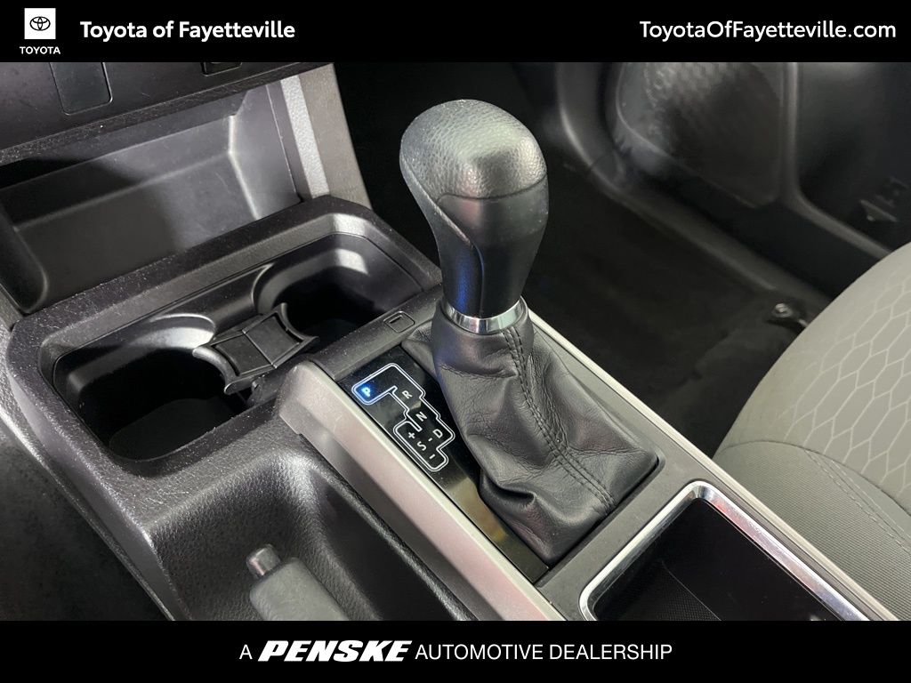 Thumbnail: 2016 Toyota Tacoma - 30