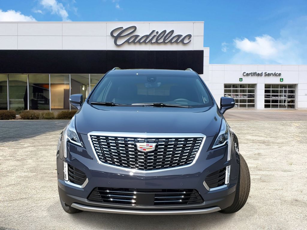 2025 Cadillac XT5 Premium Luxury 2