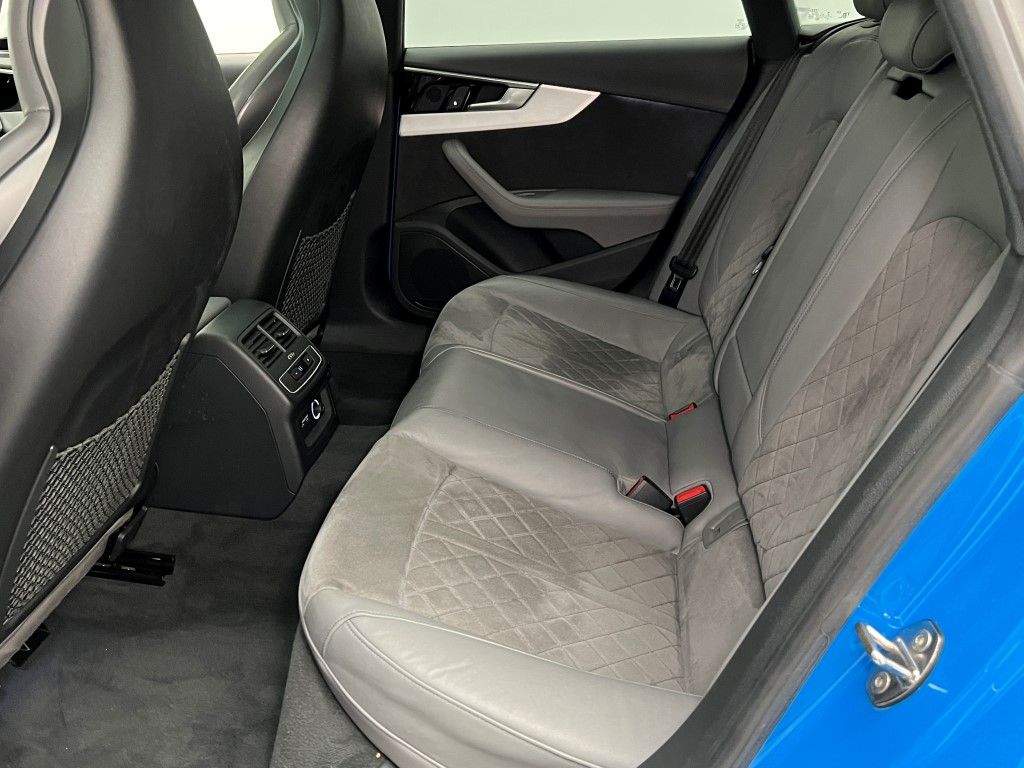 Thumbnail: 2020 Audi S5 - 22