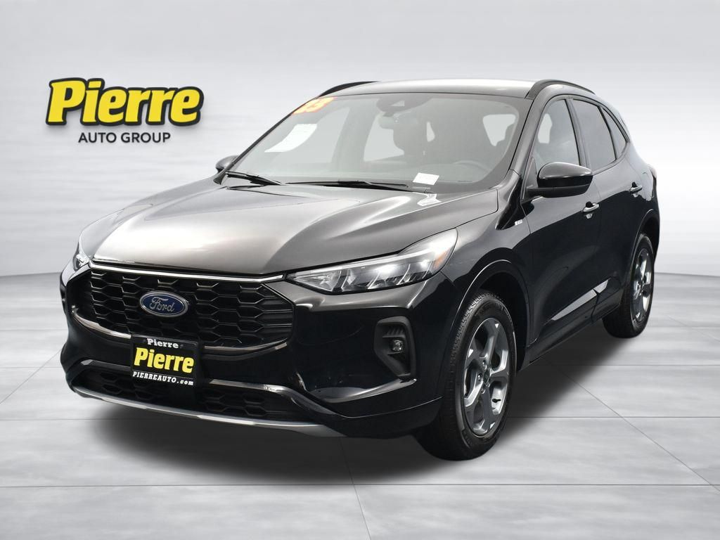 2023 Ford Escape ST-Line Select AWD