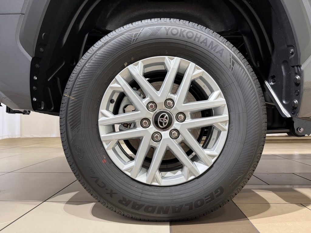 Thumbnail: 2026 Toyota Tundra - 9