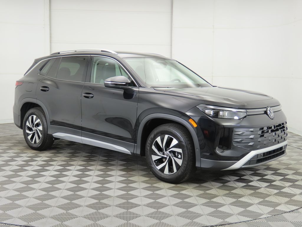 Thumbnail: 2026 Volkswagen Tiguan - 3