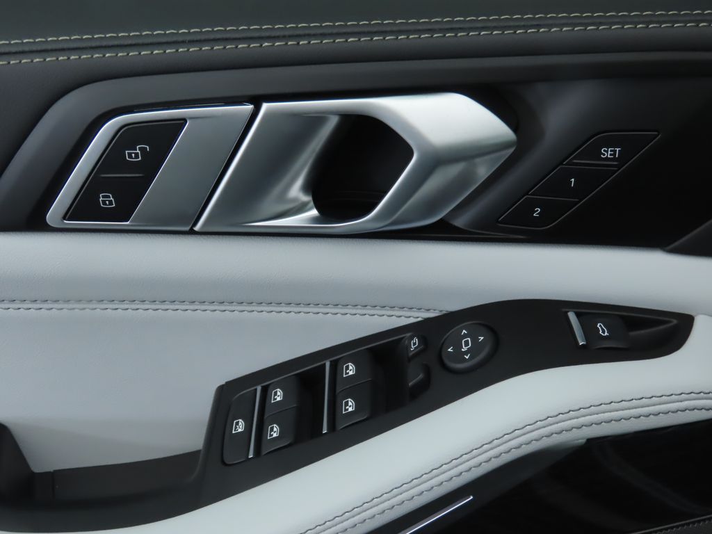 Thumbnail: 2026 BMW X5 - 24