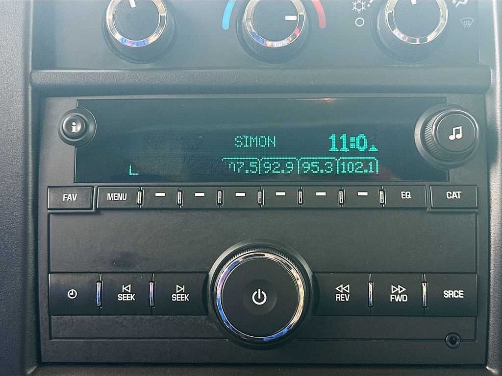 Used 2024 White GMC 4500 Van image 17