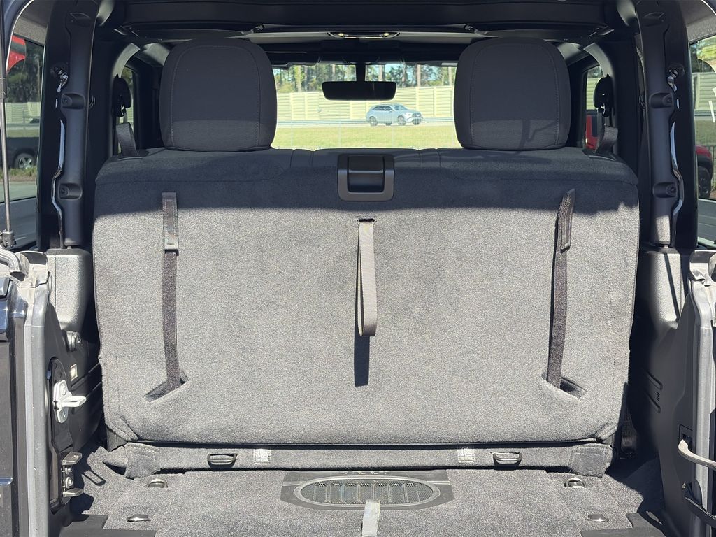 Used 2020 Jeep Wrangler SUV