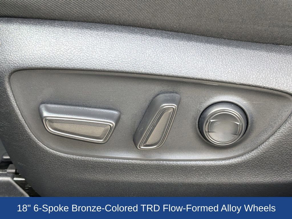 2023 Toyota RAV4 Hybrid Woodland Edition