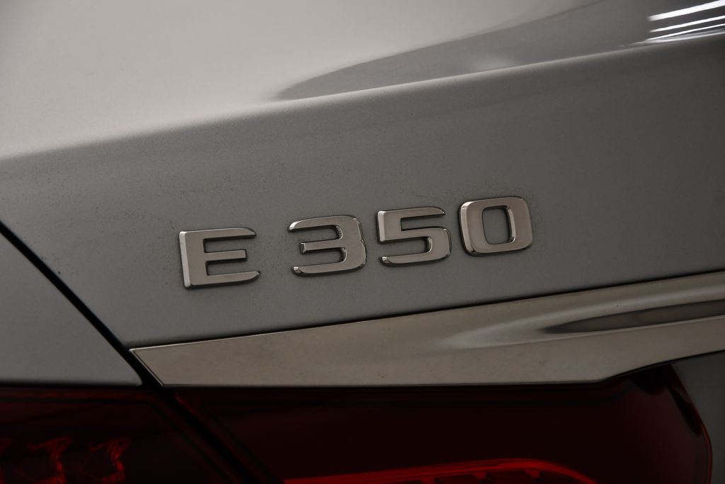 2021 Mercedes-Benz E-Class E 350 9