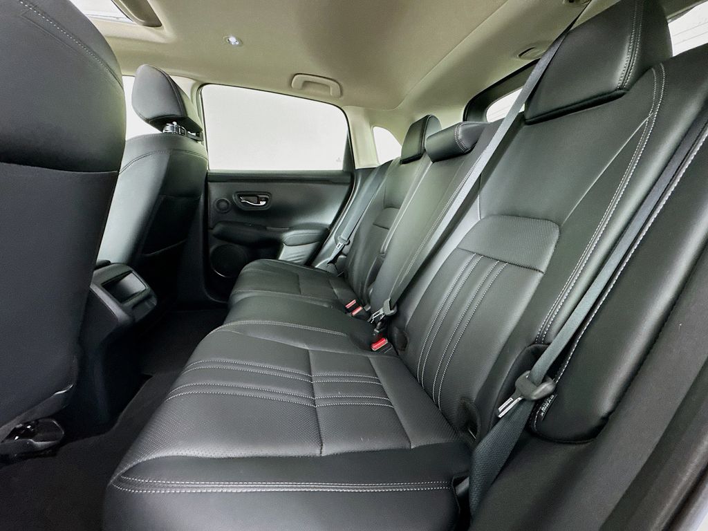 Used Car 2023 Honda Hr-v  Ex-l For Sale Under $30,000 In Austin, Texas