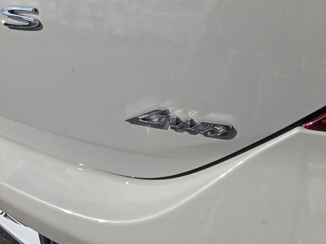 2025 Genesis G70  12
