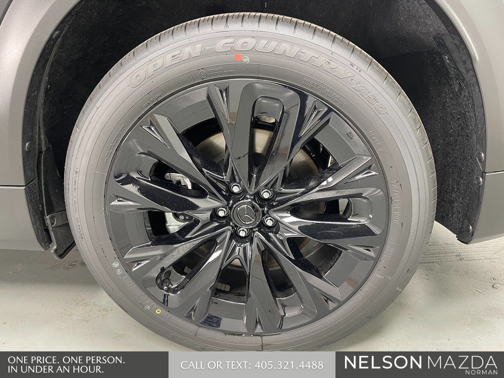 New 2026 Black Mazda 3.3 Turbo Premium image 12