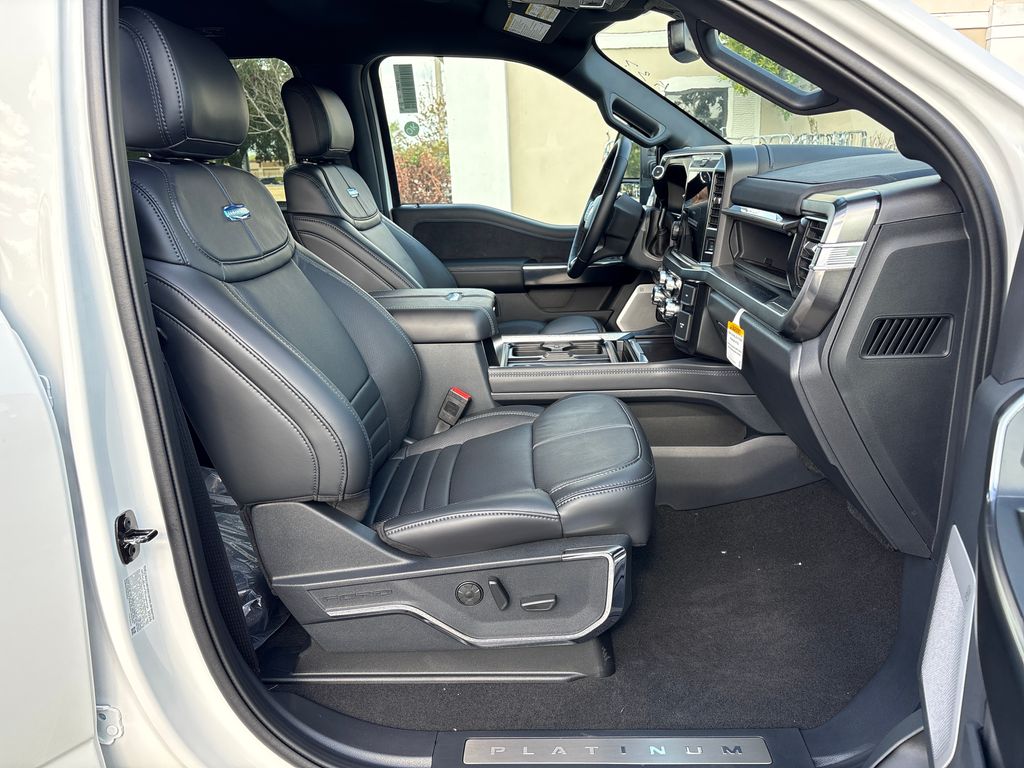 New 2026 White Ford Platinum image 5